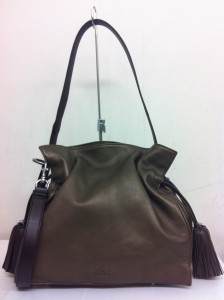 photo1