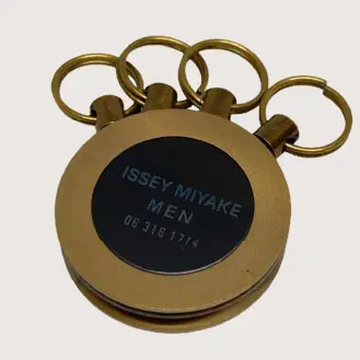 ISSEY MIYAKE  4連キーホルダー