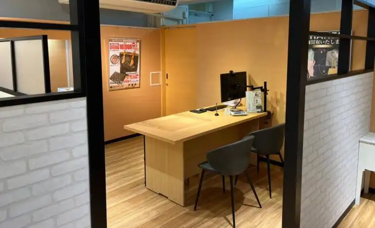 店舗内観
